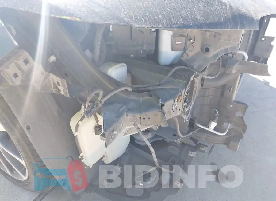 19UUB2F79FA006301 Photo# 18