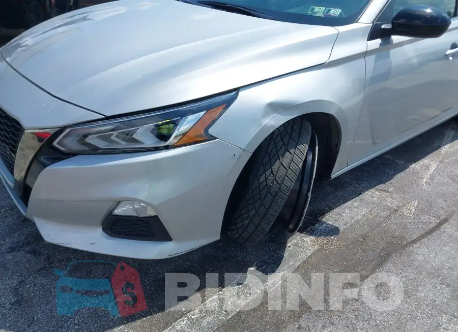 1N4BL4CV9NN317094 Photo# 6