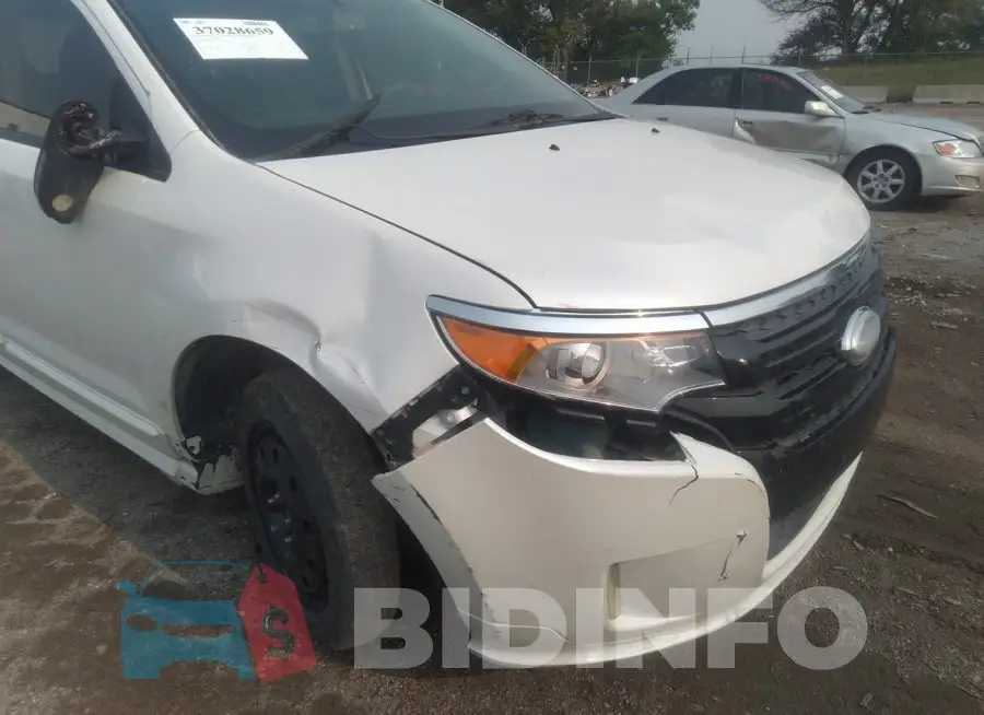 2FMDK3AK3EBA15252 Photo# 6