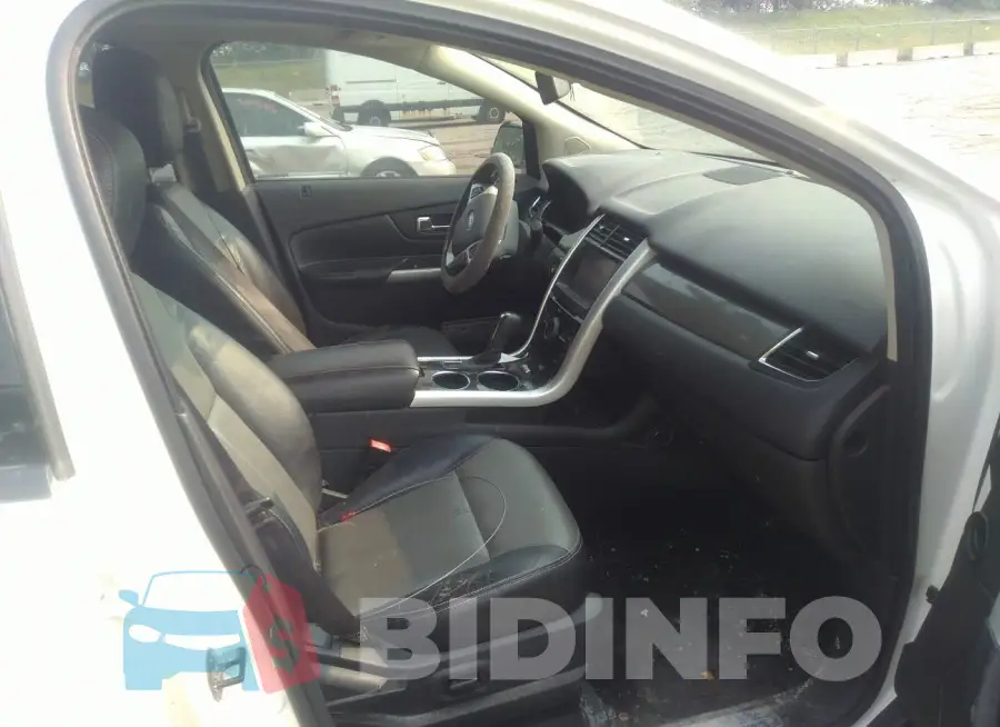 2FMDK3AK3EBA15252 Photo# 5