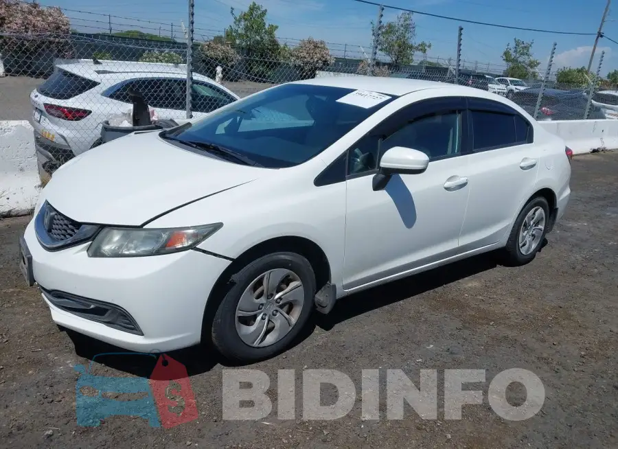 2HGFB2F55FH535592 Photo# 2