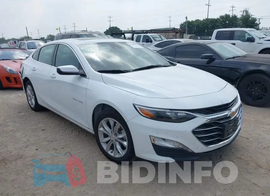 1G1ZD5ST3RF131037 Photo# 1