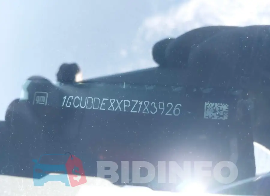 1GCUDDE8XPZ183926 Photo# 9