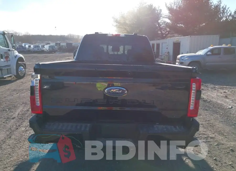 1FT8W2BNXPED20302 Photo# 8