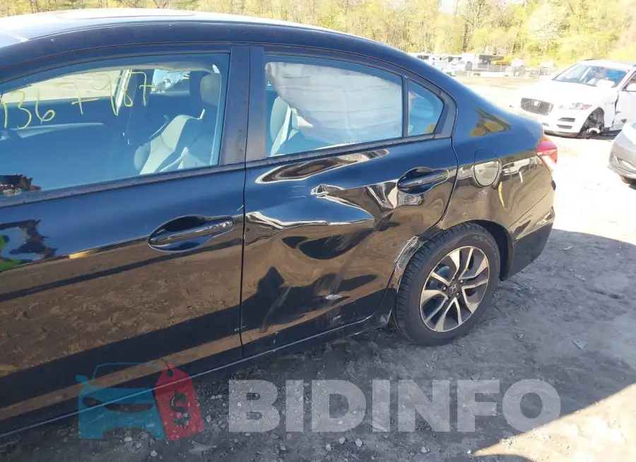 19XFB2F80FE226536 Photo# 6