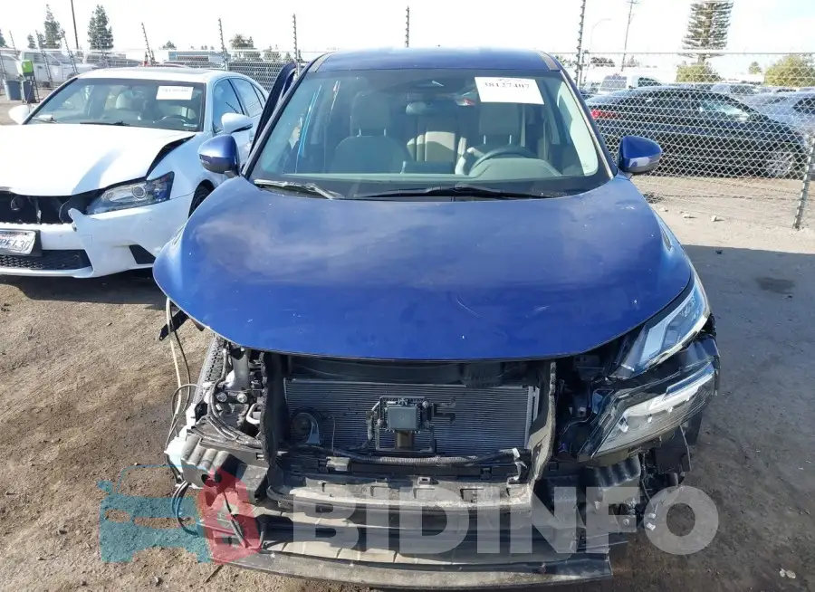 5N1BT3BA6PC756332 Photo# 13