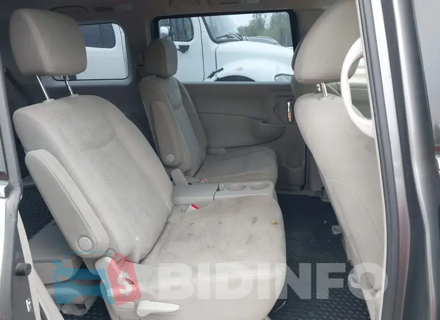 JN8AE2KP4F9131114 Photo# 8