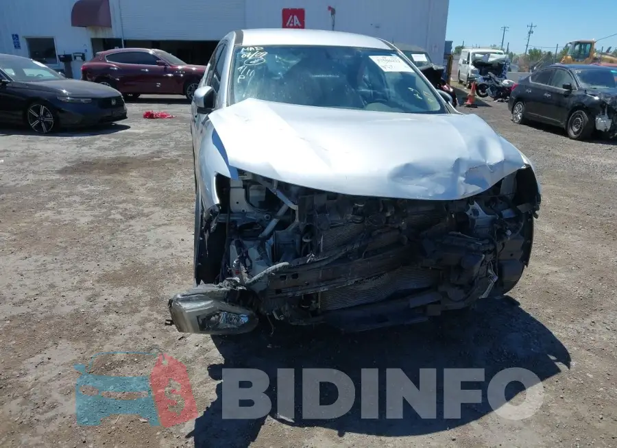 JN8AT2MT5HW381871 Photo# 6