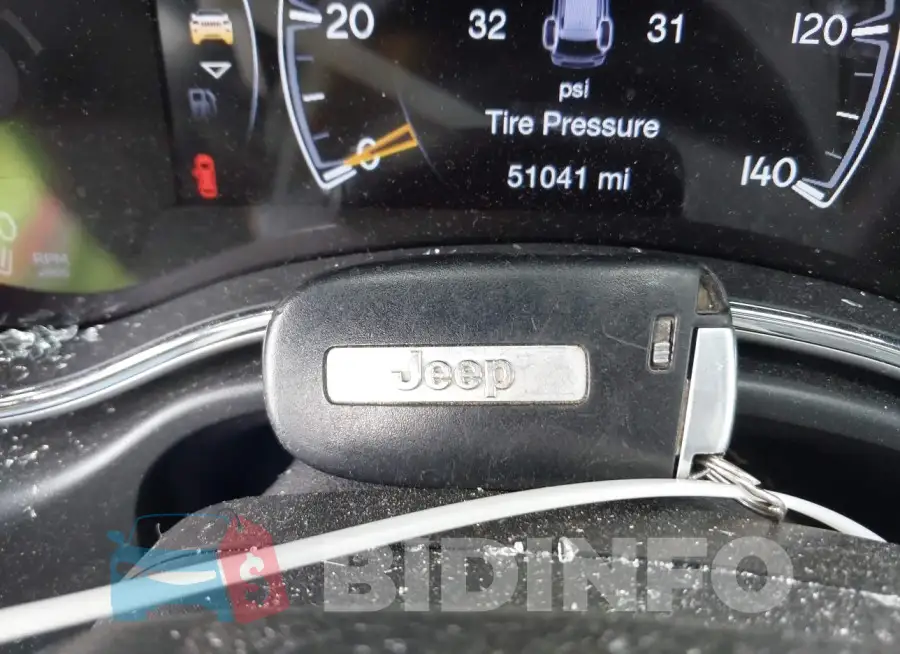1C4RJFAG0JC377852 Photo# 11