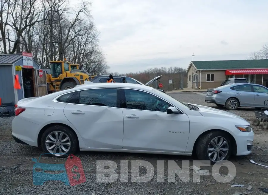 1G1ZD5ST3KF117984 Photo# 13