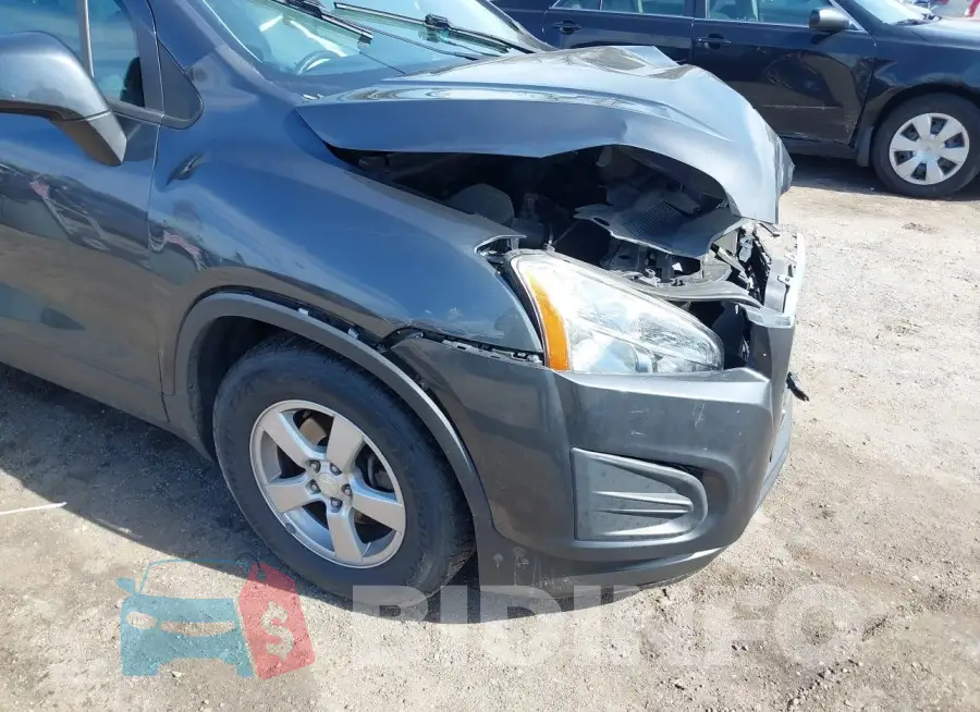 3GNCJNSB9GL253831 Photo# 18