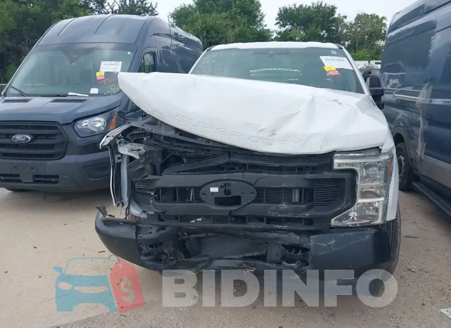 1FDBF2A6XNED47752 Photo# 12