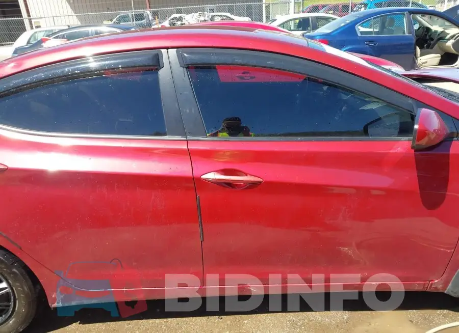 5NPDH4AE2GH721137 Photo# 14