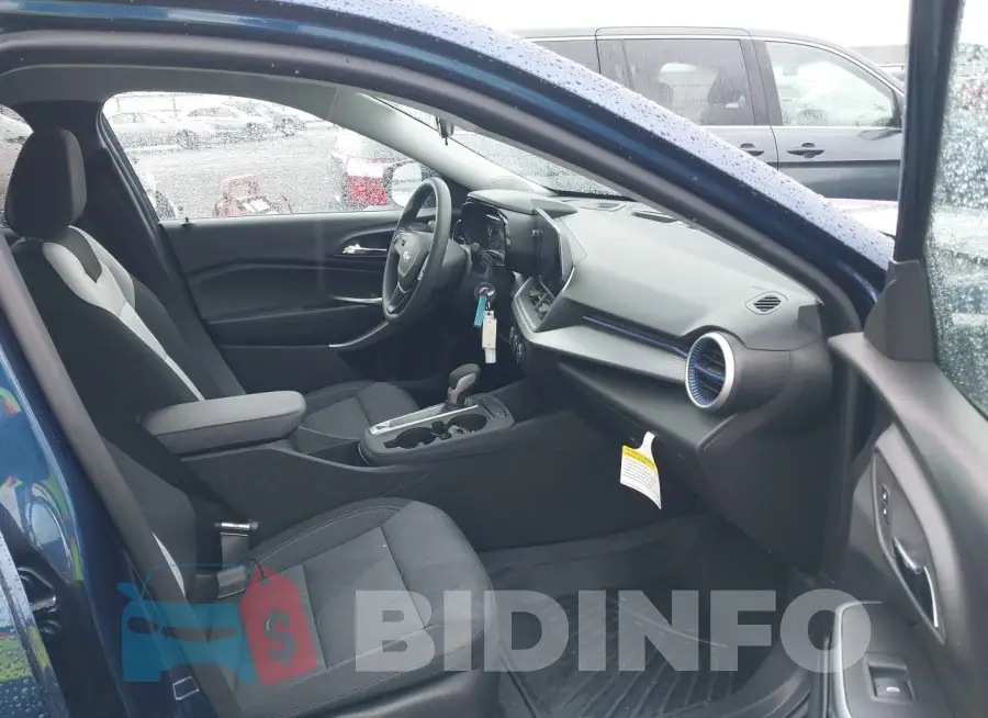 KL77LFE22RC210255 Photo# 5