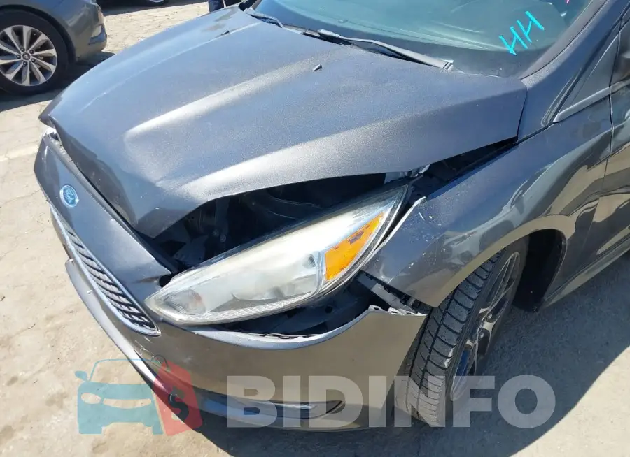 1FADP3F24GL225799 Photo# 6