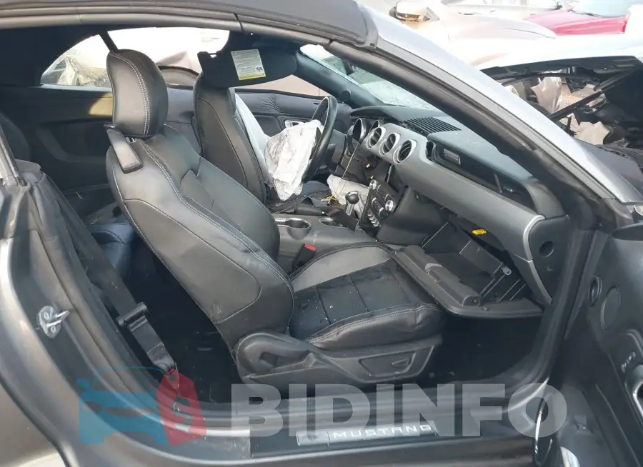 1FATP8UH9N5118765 Photo# 5