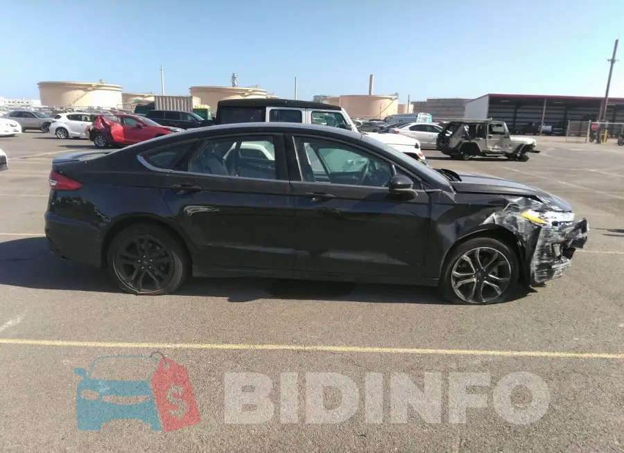 3FA6P0HD5KR236178 Photo# 13