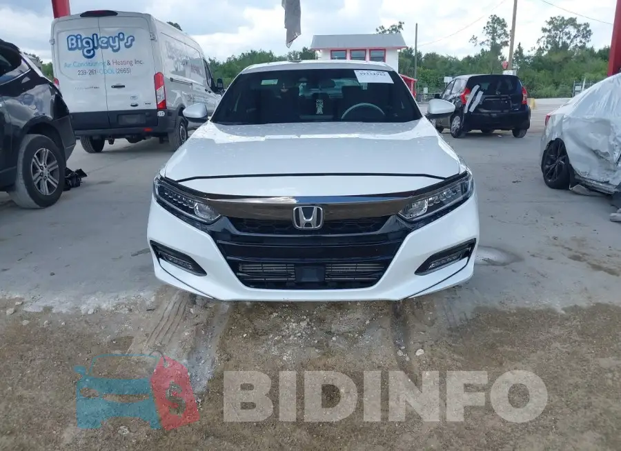 1HGCV2F32KA009941 Photo# 12