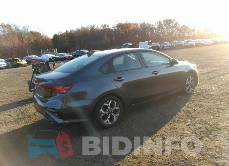 3KPF24AD8LE182832 Photo# 4