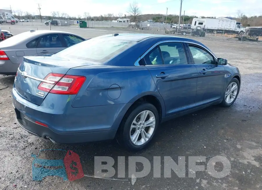 1FAHP2E85JG136700 Photo# 4