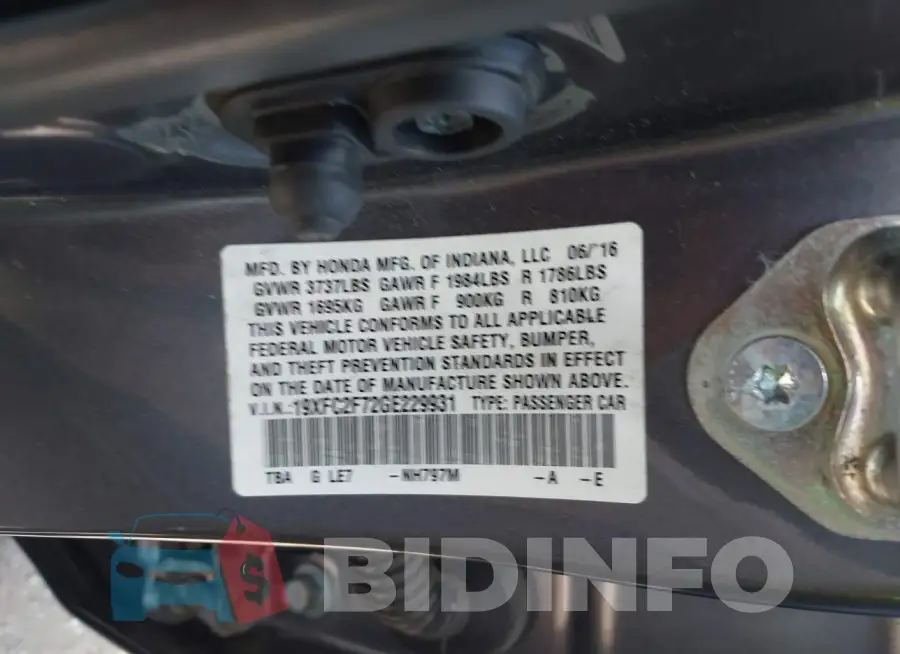 19XFC2F72GE229931 Photo# 9