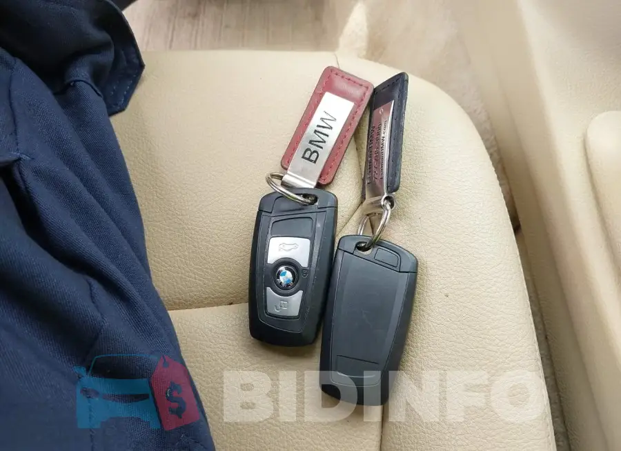 WBA3A5G58FNS83426 Photo# 11