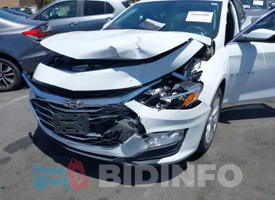 1G1ZD5ST1LF109741 Photo# 6