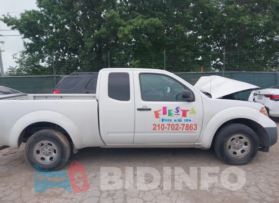 1N6BD0CT4HN701896 Photo# 12