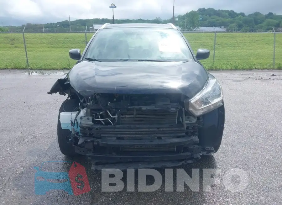 3N1CP5CU3KL531867 Photo# 13