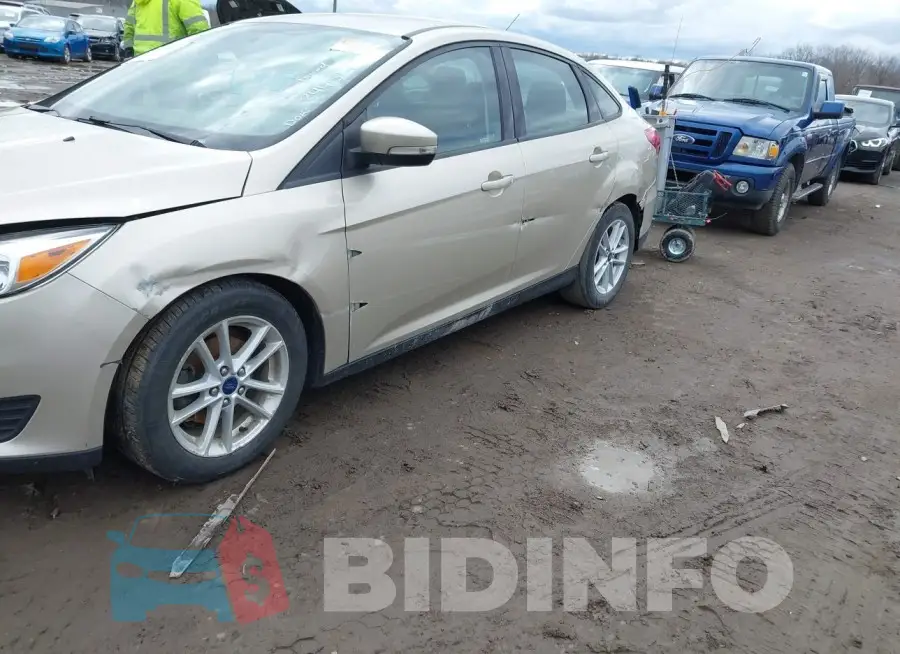 1FADP3F27HL344514 Photo# 6