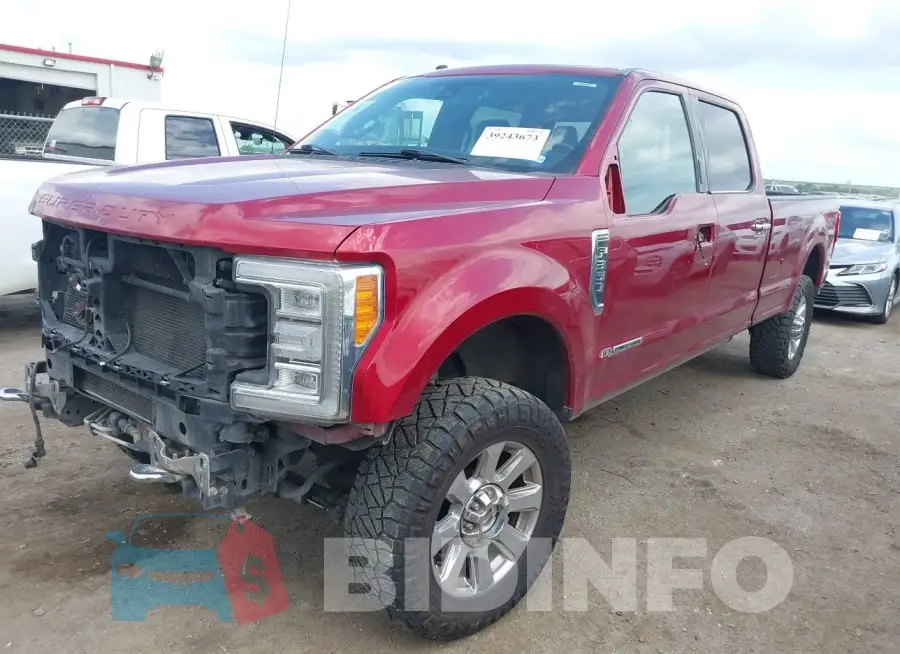 1FT8W3BT2HEF14621 Photo# 2