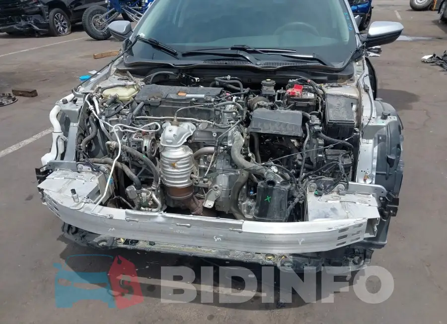 19XFC2F61HE008586 Photo# 6