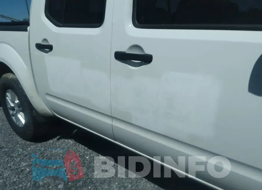 1N6AD0EV4JN701297 Photo# 18