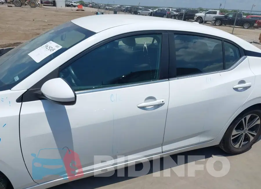 3N1AB8CV5NY270636 Photo# 14