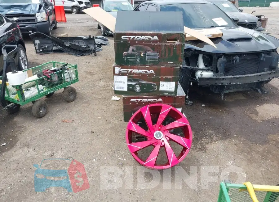 2C3CDXGJ3JH207038 Photo# 18