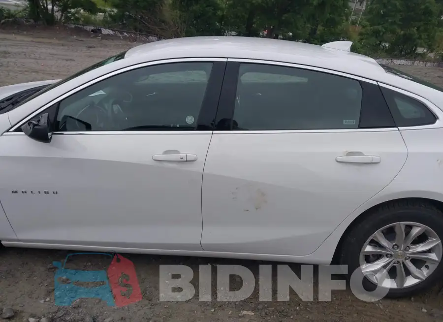 1G1ZD5ST6RF114930 Photo# 14