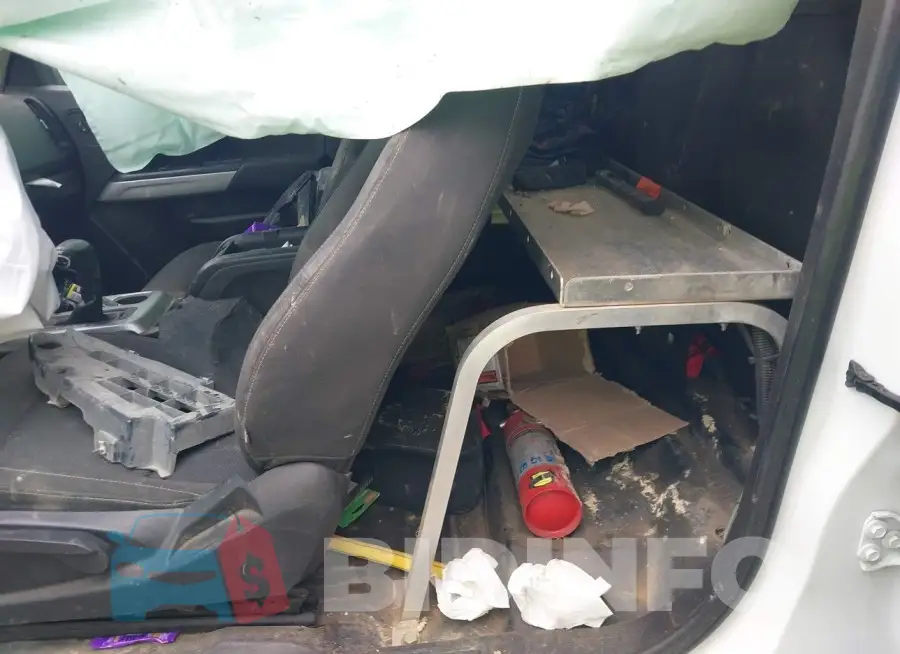 1GCHSCEA8M1271663 Photo# 8