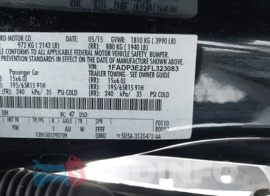 1FADP3E22FL323083 Photo# 9