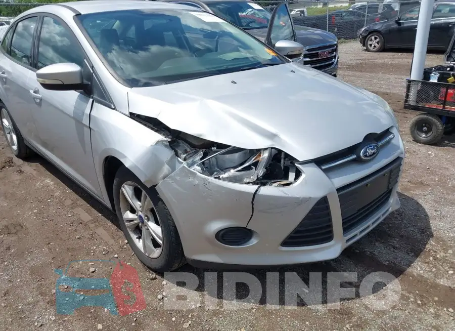 1FADP3F20EL453201 Photo# 6