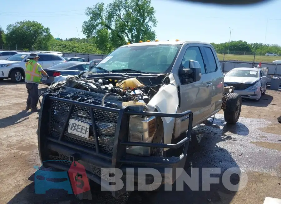 1FT8X3BT0JEB50430 Photo# 2