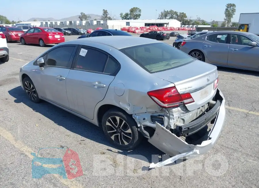 2HGFB2F84FH551762 Photo# 3
