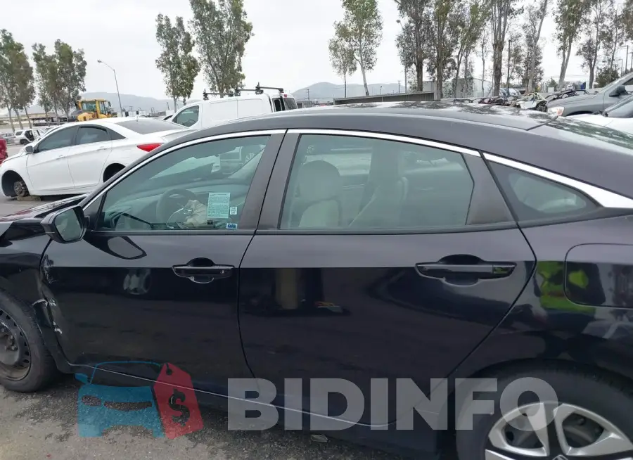 2HGFC2F50HH527352 Photo# 14