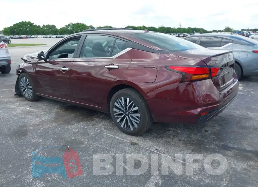1N4BL4DV6RN335458 Photo# 3