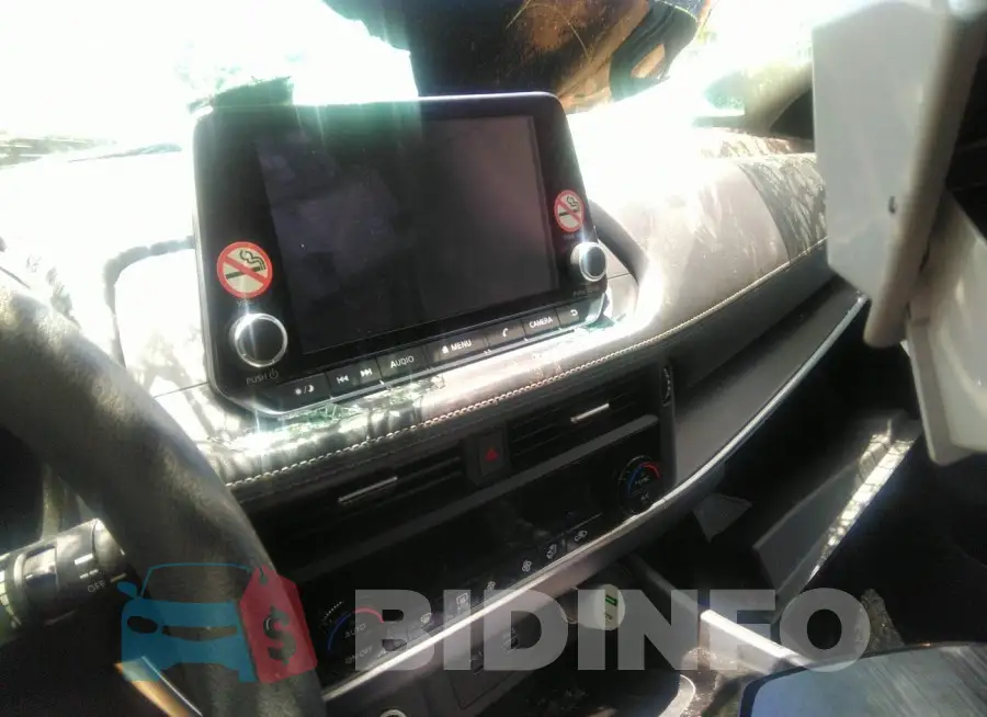 JN8BT3BA0PW406797 Photo# 15