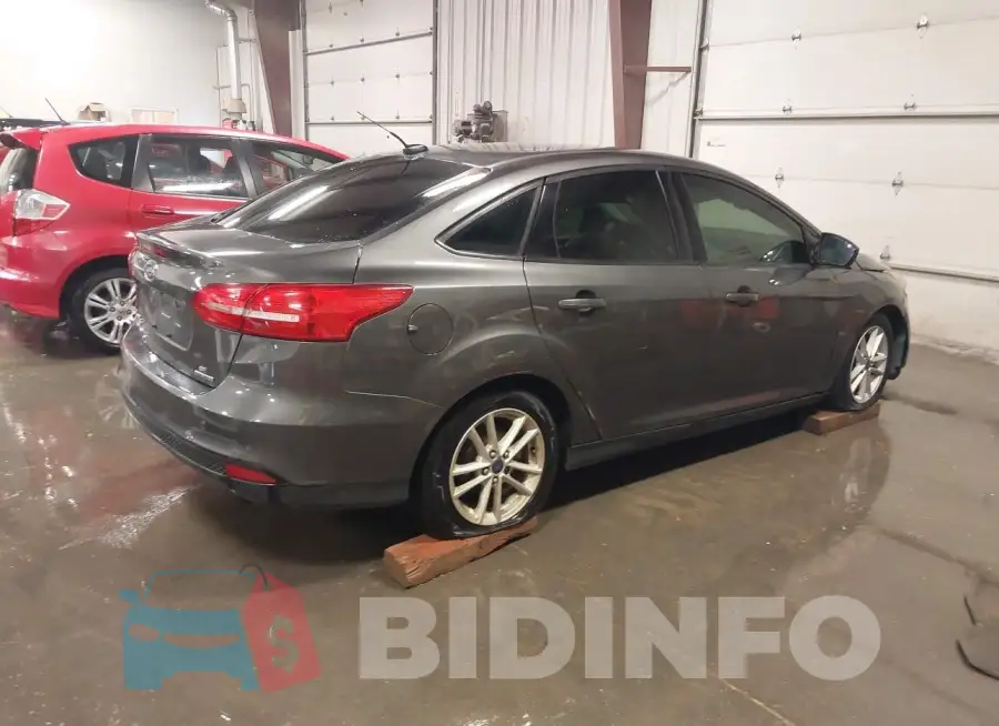 1FADP3F22GL262687 Photo# 4