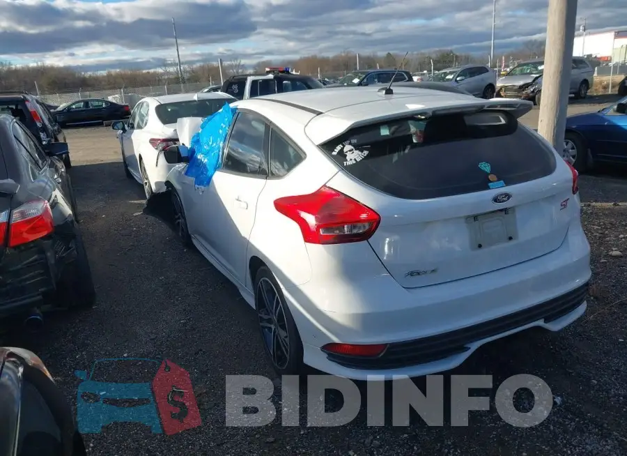 1FADP3L98JL256708 Photo# 3
