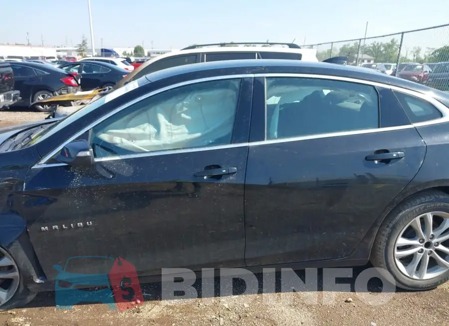 1G1ZD5ST2JF167113 Photo# 14