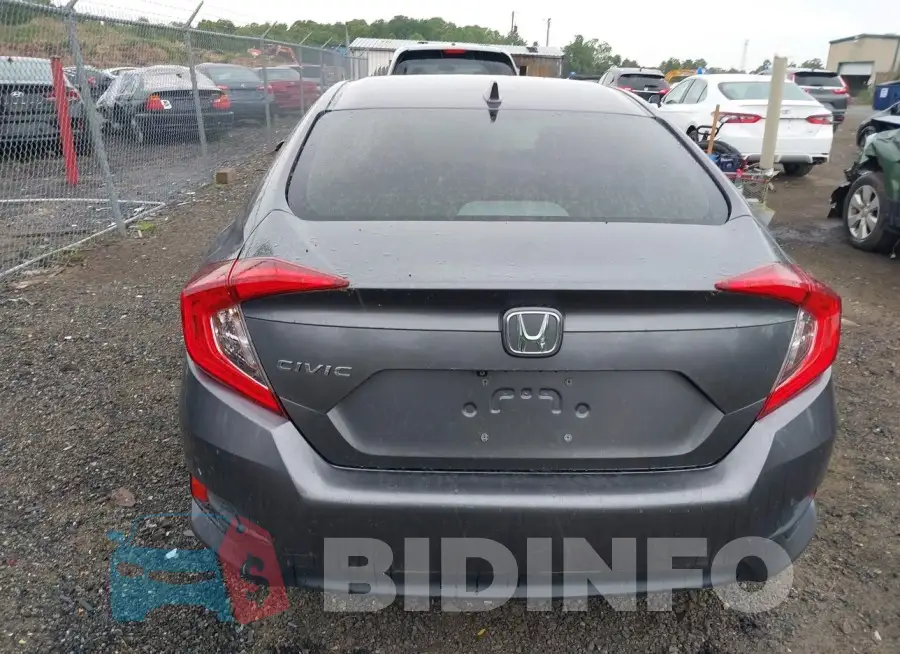 19XFC2F82HE024393 Photo# 17