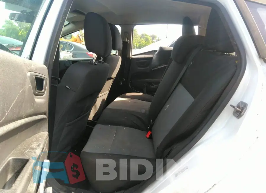 3FADP4TJ6FM222000 Photo# 8