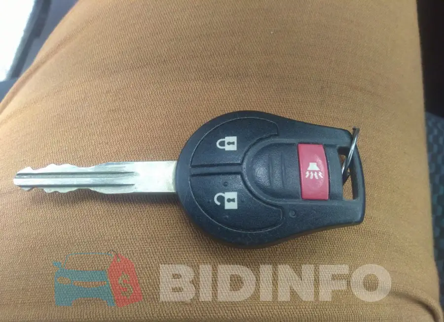 3N1CE2CP9GL353632 Photo# 11